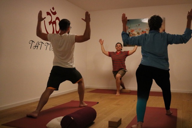 Yoga gruppe Bild 3